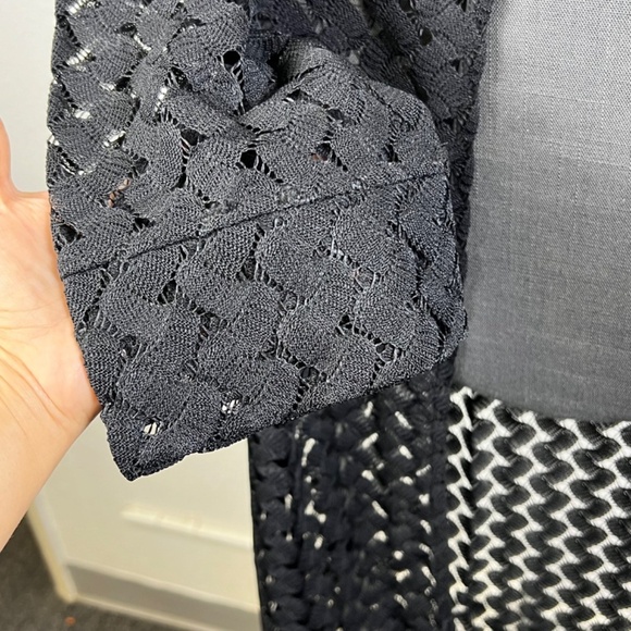 G by Giuliana Black Label Crochet Lace Knit Topper Size XXS - Picture 2 of 10